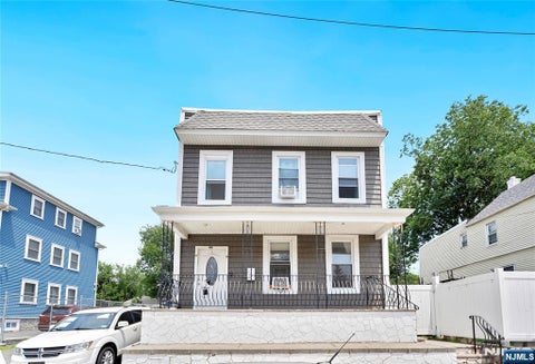Photo of 62 Welland Avenue, Irvington, NJ 07111 (MLS # 26026915)
