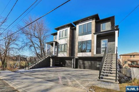 Photo of 463 Roff #B, Palisades Park, NJ 07650 (MLS # 26002629)