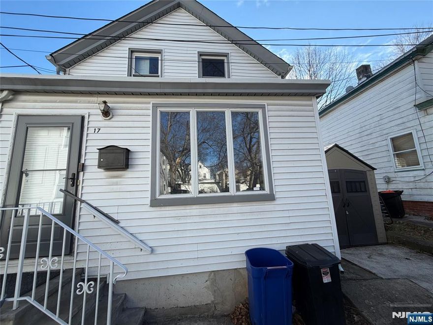 Bright 3BR/2BA home with a welcoming living room, defined dining room, and large kitchen. Enjoy outdoor space in the backyard, plus basement storage and parking for one vehicle.