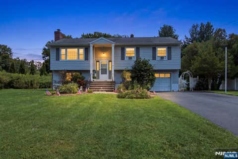 Photo of 78 Forest Drive, Pequannock Township, NJ 07444 (MLS # 26029709)