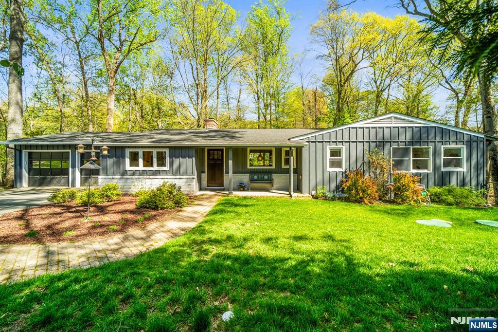 Property for Sale at 90 Locust Lane, Upper Saddle River, New Jersey - Bedrooms: 4 
Bathrooms: 4 
Rooms: 8  - $1,270,000