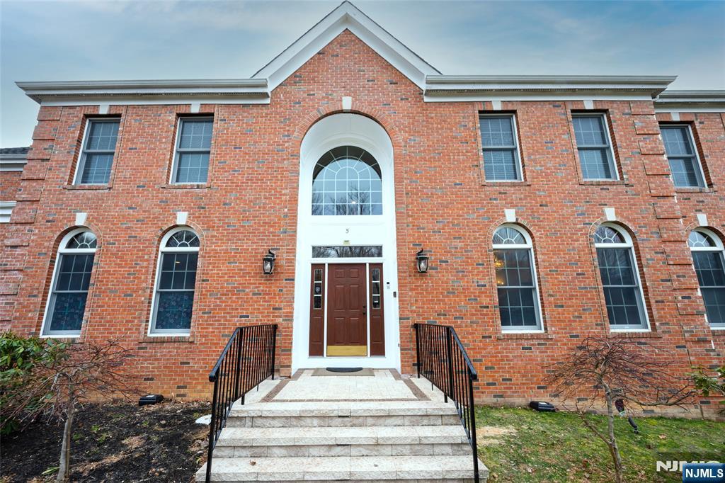 5 Sherwood Court