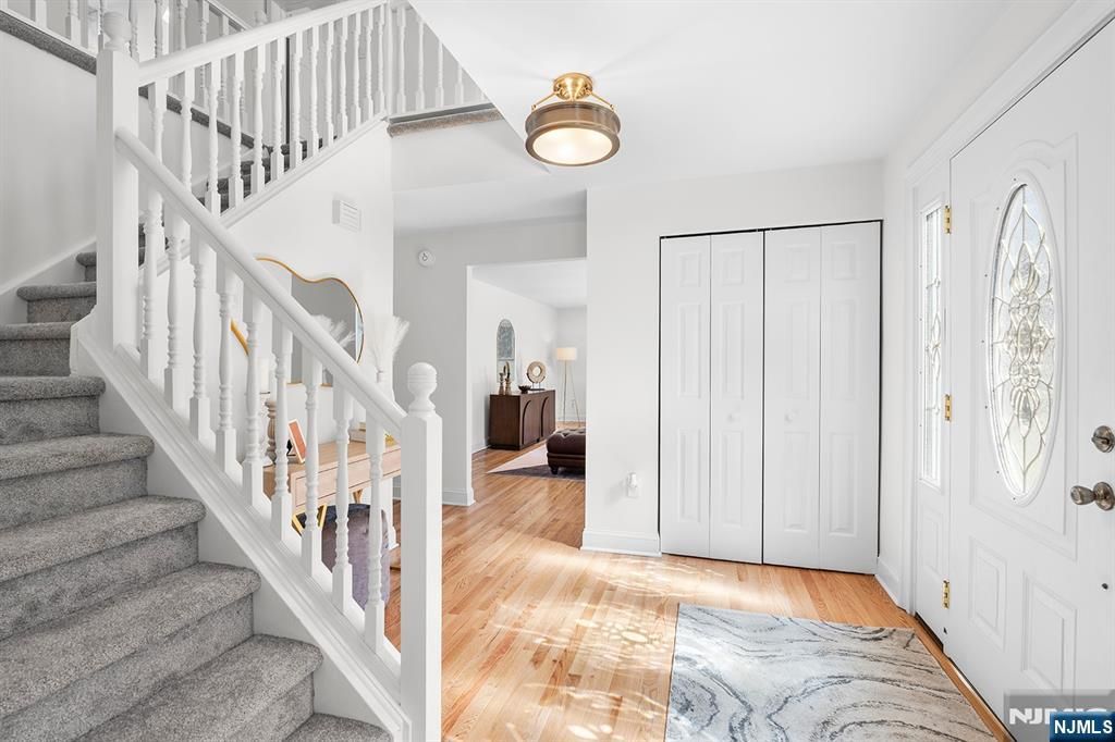 Photo of 27 Norwood Avenue, Glen Rock, NJ 07452 (MLS # 26003164)