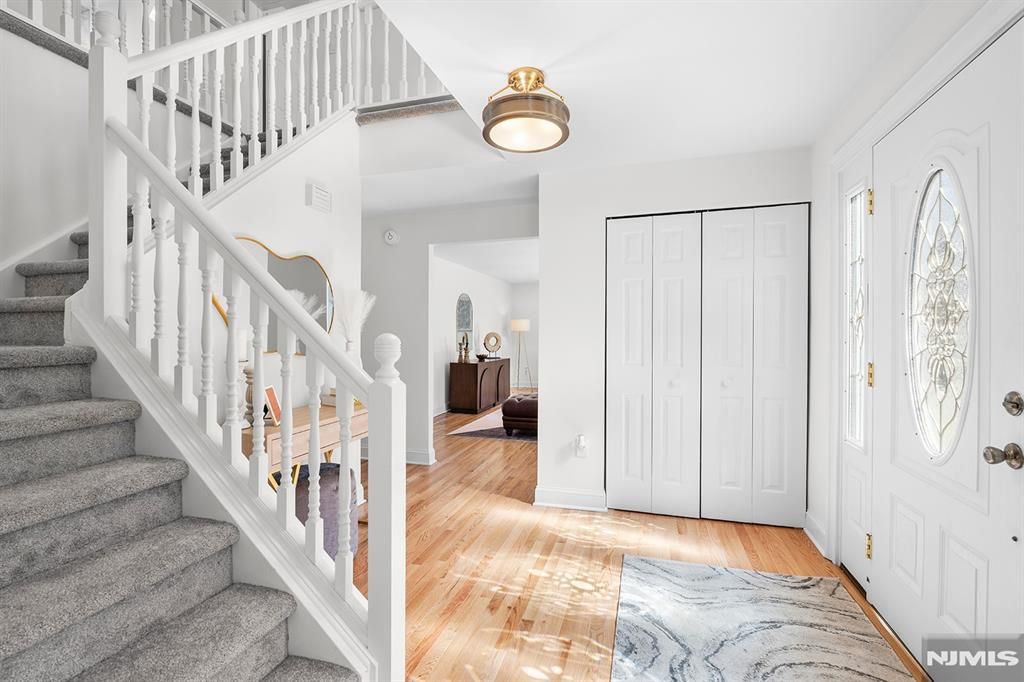 Photo of 27 Norwood Avenue, Glen Rock, NJ 07452 (MLS # 26003164)