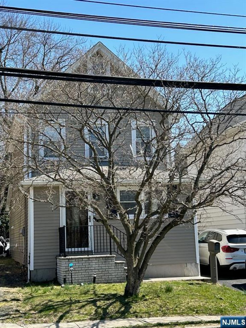 Photo of 80 Prospect Street, Midland Park, NJ 07432 (MLS # 25036629)
