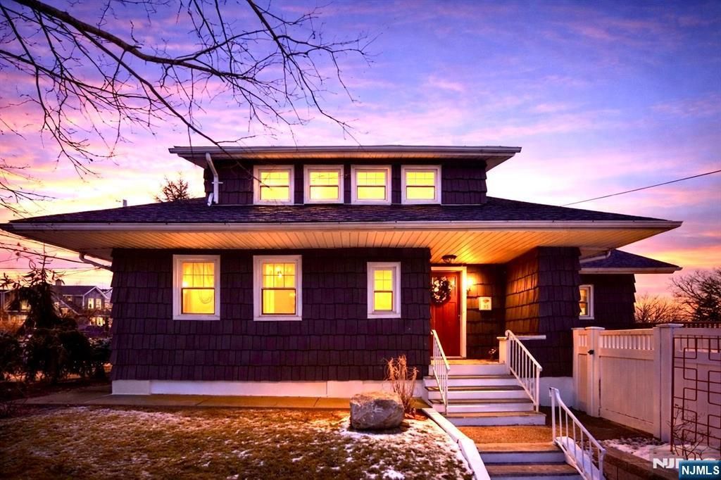 Photo of 81 Sunset Avenue, North Arlington, NJ 07031 (MLS # 26001130)