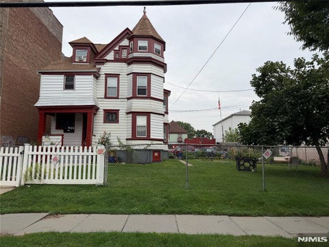 Photo of 555 Broadway #2nd Floor, Newark, NJ 07104 (MLS # 26032949)