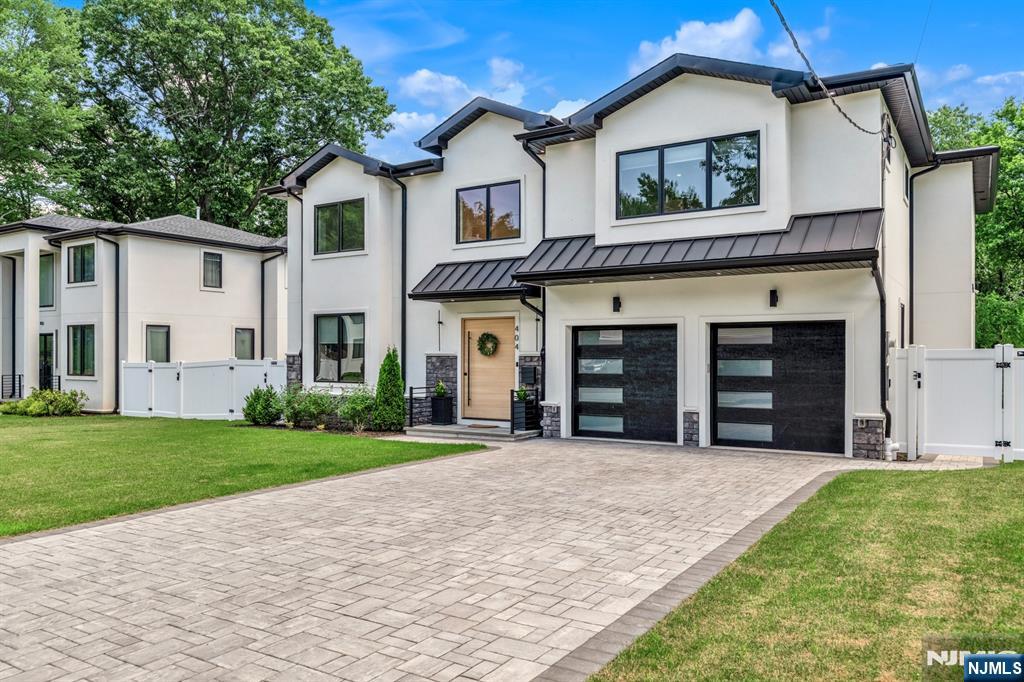 404 Willard Road