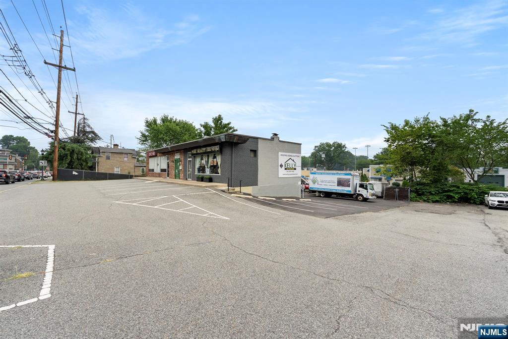 111 Kinderkamack Road