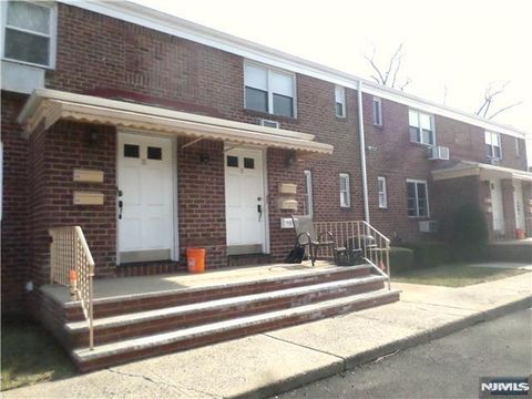 Photo of 55 W Homestead Ave #4B, Palisades Park, NJ 07650 (MLS # 26007267)