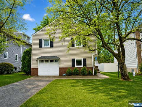 Photo of 768 Dearborn St, Teaneck, NJ 07666 (MLS # 26028172)