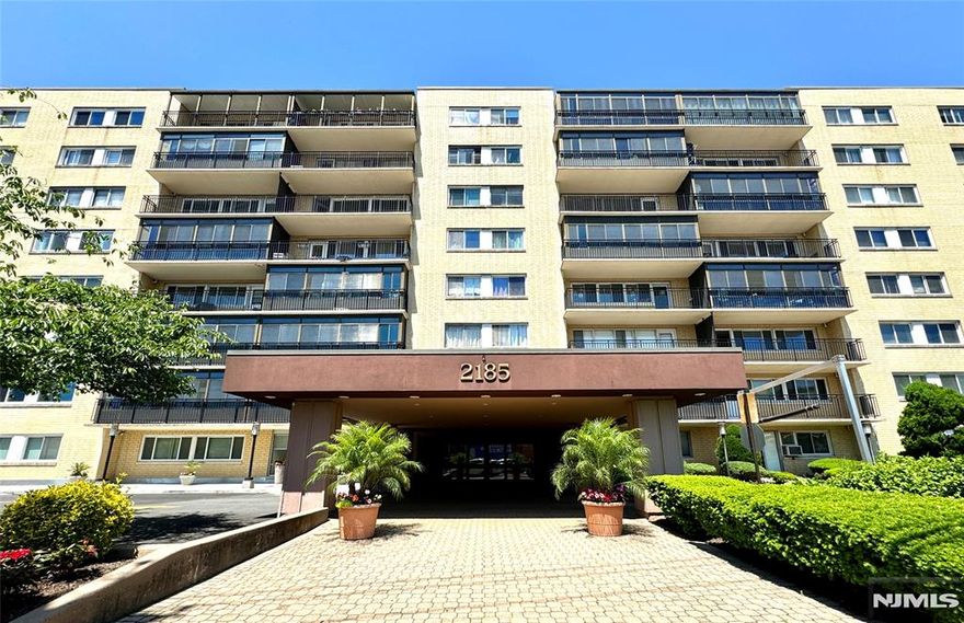 RARE 3 BDR+1 DEN/BDR/OFFICE, 3 BATH CO-OP APARTMENT IN PET FRIENDLY, AMENITY BUILDING STRATEGICALLY LOCATED NEXT TO GW BRIDGE FOR QUICK COMMUTE TO NYC. THIS SPACIOUS, APPROX 2000 SF UNIT, LOVINGLY RENOVATED AND METICULOUSLY MAINTAINED, OFFERS THE PERFECT ALTERNATIVE TO A HOUSE. LARGE KITCHEN WITH WOOD CABINETS, GRANITE COUNTERS, SIZABLE DR/LR, EXPANSIVE BEDROOMS, DELIGHTFUL BATHS; WOOD FLOORS IN LIVING SPACE & LARGE BALCONY PROVIDE A TURN-KEY MOVE-IN HOME. AFFORDABLE MAINTENANCE OF $2,604 INCL. RE TAXES, ALL UTILITIES,AMENITIES SUCH AS 24-HR CONCIERGE, HEATED SALT WATER POOL, HOT TUB, BASKETBALL COURT & PLAYGROUND. PARKING SPACE $65-$75 ADD'L P/M. CABLE $71 P/M. ONE DOG <25 LBS OK. CLOSE TO DOWNTOWN REDEVELOPMENT, NEAR ALL HIGHWAYS & SHOPPING. OFFERS THE BEST OF BOTH WORLDS: URBAN CONVENIENCE COUPLED WITH SUBURBAN SPACE WITH BEAUTIFUL PARKS & WALKING TRAILS. TO QUALIFY WITH CASH PURCHASE & NO ADDITIONAL DEBT, BUYER NEEDS A MIN. OF $132,000 IN AGI.