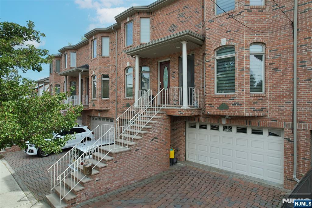 236 Columbus Avenue 5