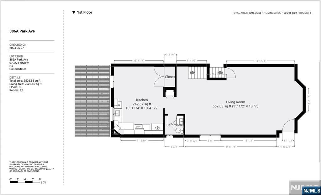 Main image without alt text