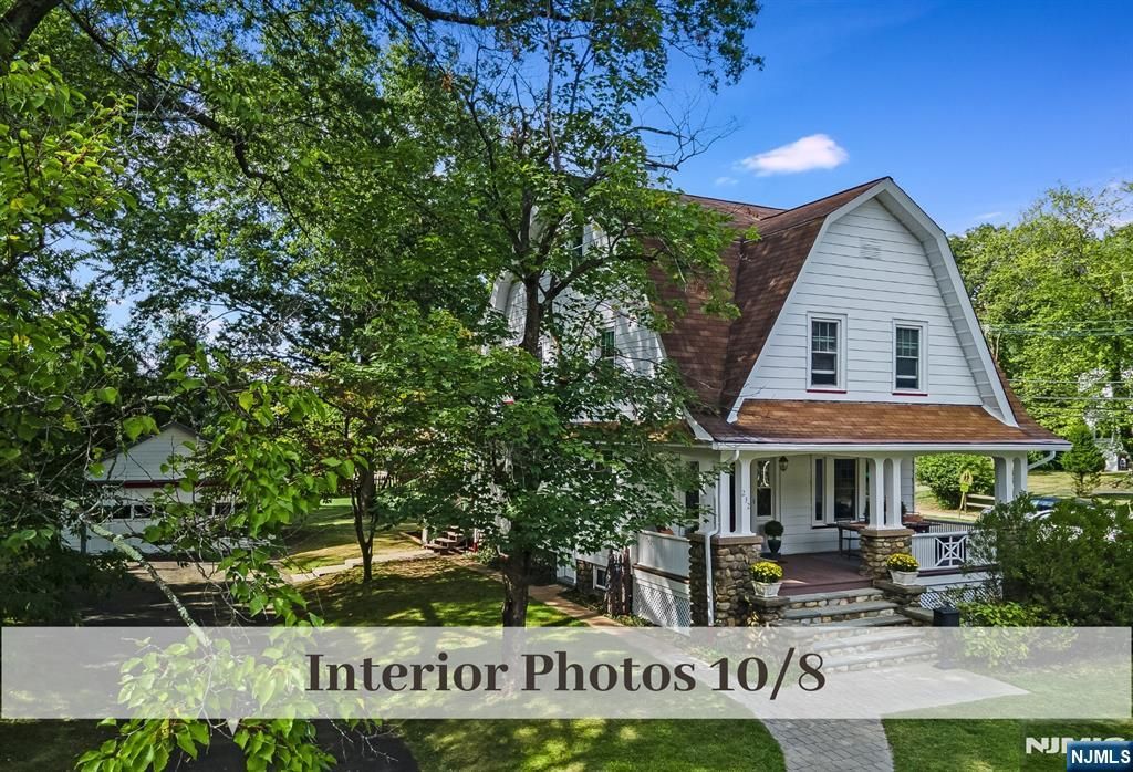 Photo of 232 Doremus Avenue, Ridgewood Village, NJ 07450 (MLS # 25032034)