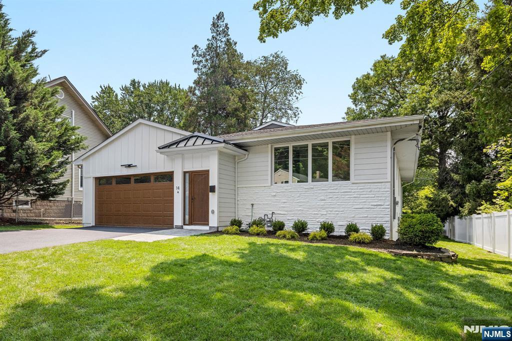 14 Chestnut Avenue