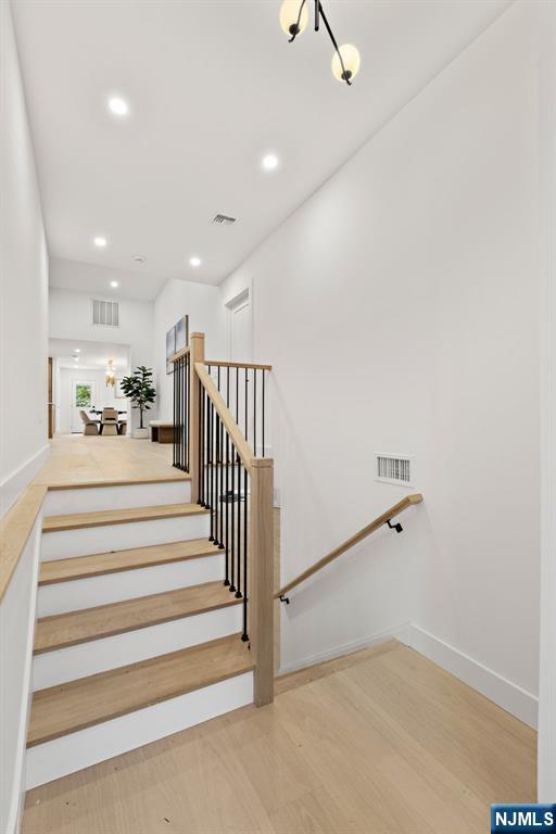14 Chestnut Avenue