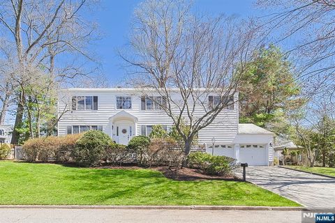 412 Eric Lane Northvale NJ 07647