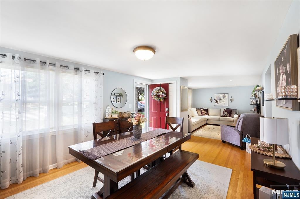 19 Glenview Drive