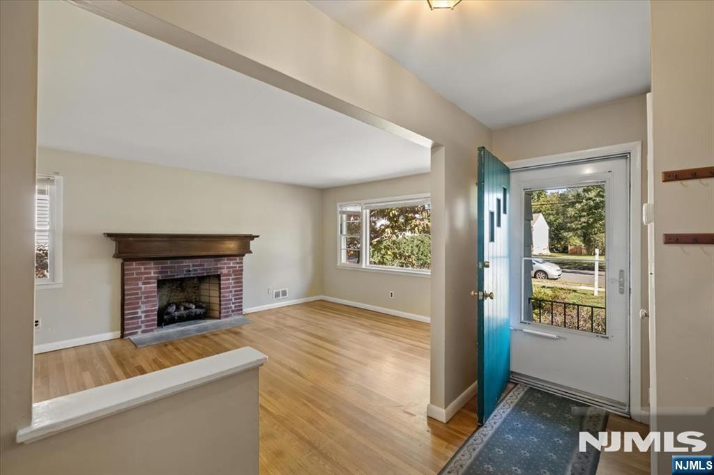 546 Lynn Street