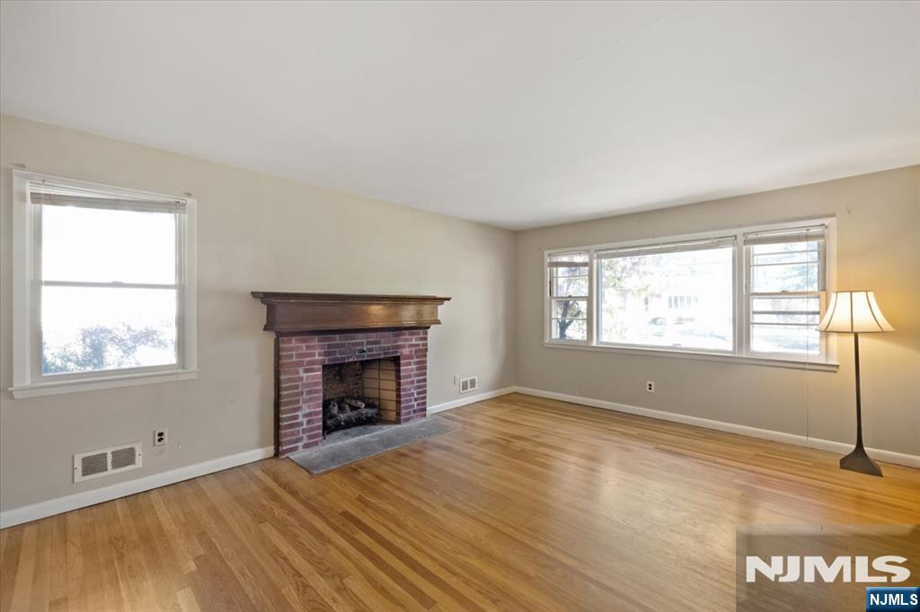 546 Lynn Street
