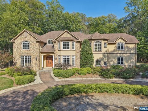 16 Eugene Road Saddle River NJ 07458