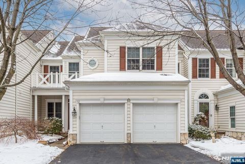 92 Independence Trail 1004 Totowa NJ 07512