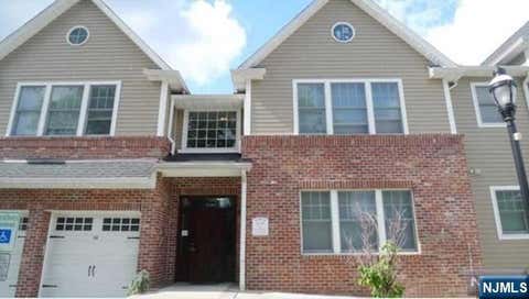 Photo of 22 Hemlock Ln #22, Tenafly, NJ 07670 (MLS # 26030322)