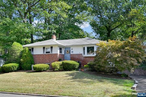 567 Hickory Street Twp of Washington NJ 07676