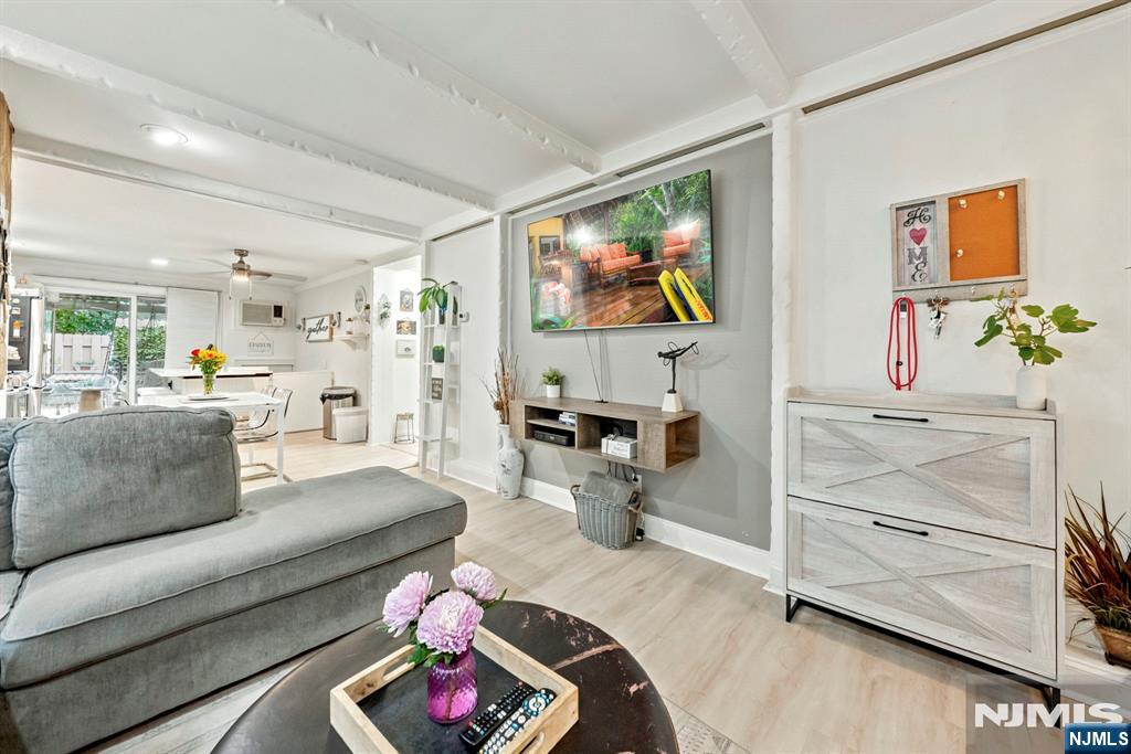 Homes for Sale in Northern NJ | ThisIsRiverEdge.com 3 Seminole Avenue