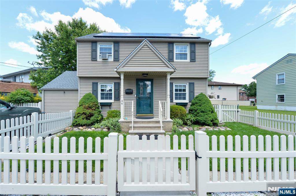 Property for Sale at 46 Park Street, Little Ferry, New Jersey - Bedrooms: 3 
Bathrooms: 2 
Rooms: 6  - $549,000
