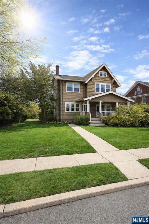 327 Rutland Avenue Teaneck NJ 07666