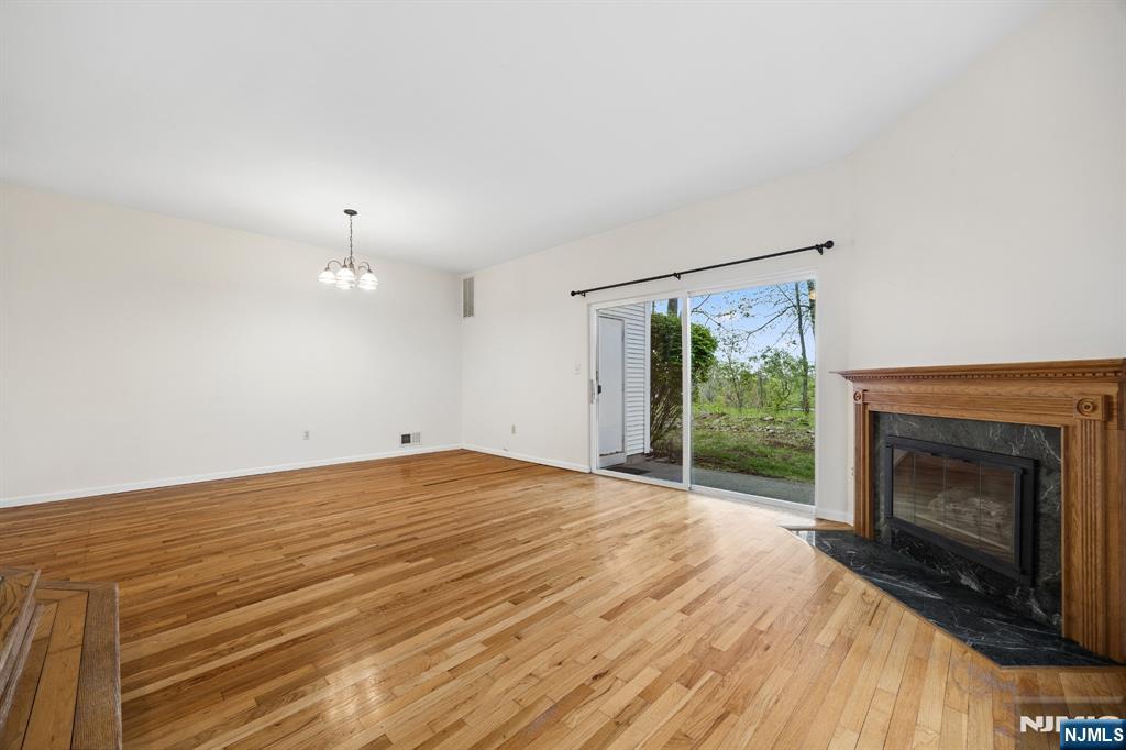 35 Maple Lane 2706