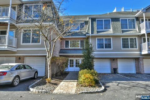 Photo of 203 Central Park Pl, Ramsey, NJ 07446 (MLS # 26001992)