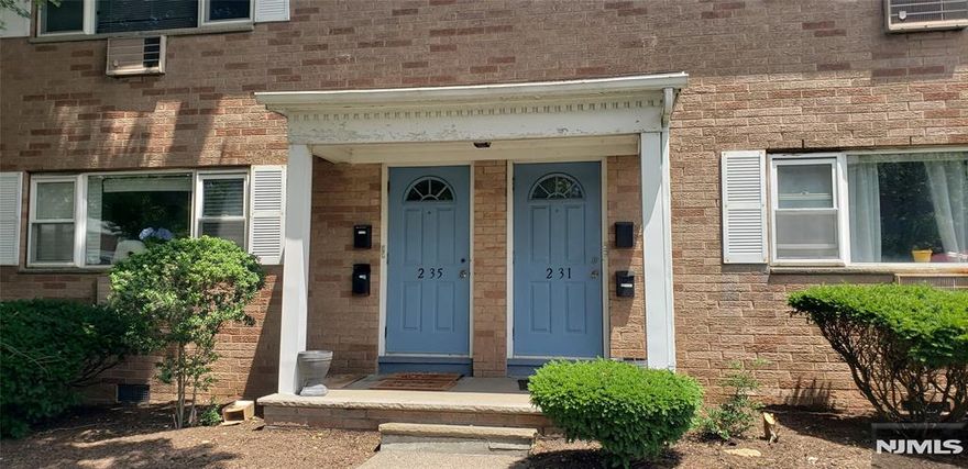 Bright, spacious, 2nd floor unit with beautiful kitchen & breakfast bar open to dining area. Large living room, good size bedroom, updated bath & excellent closet space including a nice big pantry off of the kitchen! Great location in desireable Blue Ridge Manor! Convenient to everything! Rent INCLUDES heat, water, hot water, cooking gas & parking. Tenant pays electricity/wifi/cable. Laundry on site. Credit check, income verification & interview required. No smoking. No pets allowed per the HOA rules.