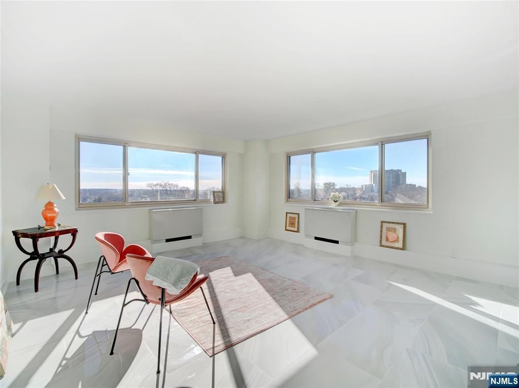 Photo of 377 S Harrison Street #9L, East Orange, NJ 07018 (MLS # 25043294)