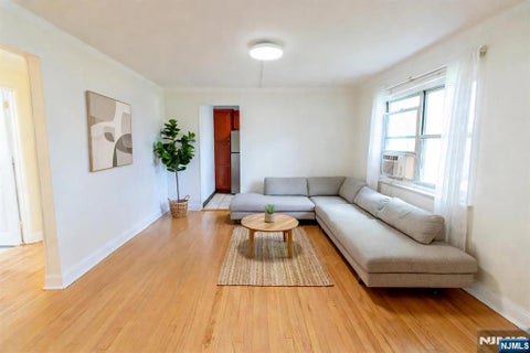 Photo of 370 Esplanade #21, Hackensack, NJ 07601 (MLS # 26034558)