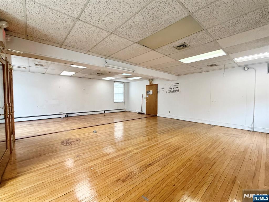 135 Paris Avenue First Floor
