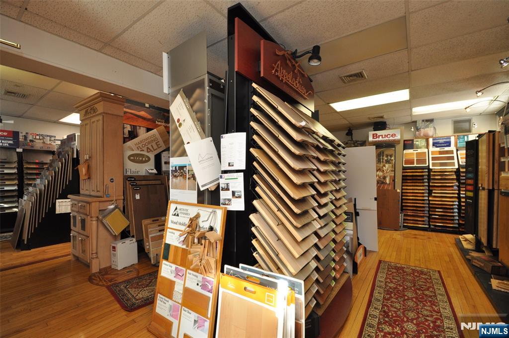 135 Paris Avenue First Floor