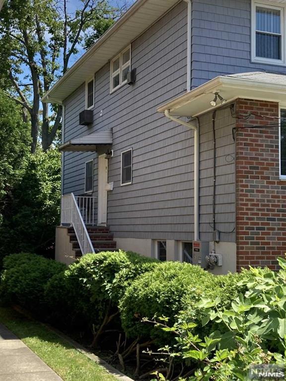 2430 6th Street 2ND FL