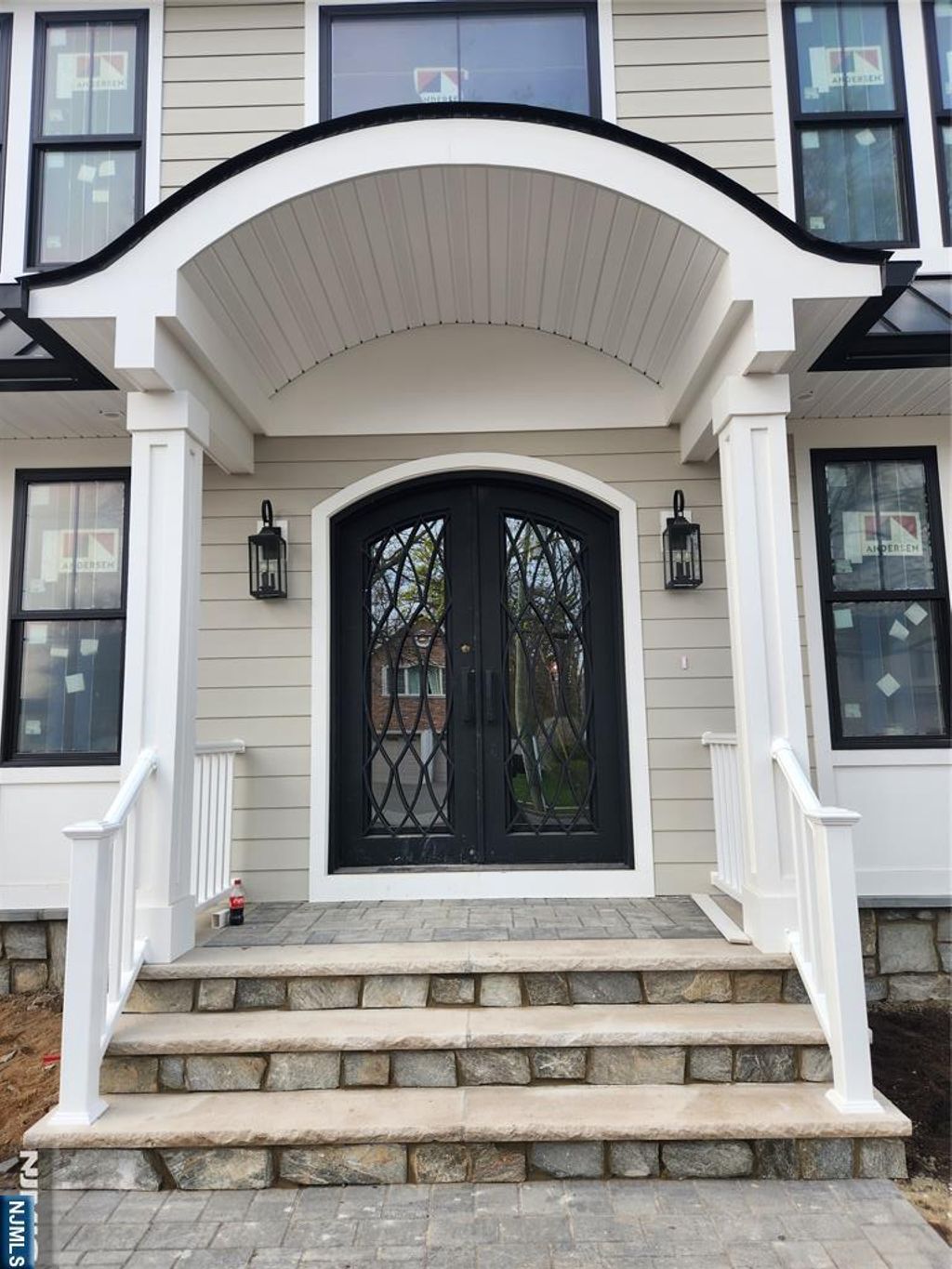 Photo of 86 Azalea Street, Paramus, NJ 07652 (MLS # 26012130)