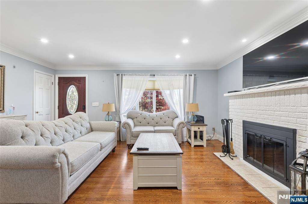 97 Ramapo Hills Boulevard