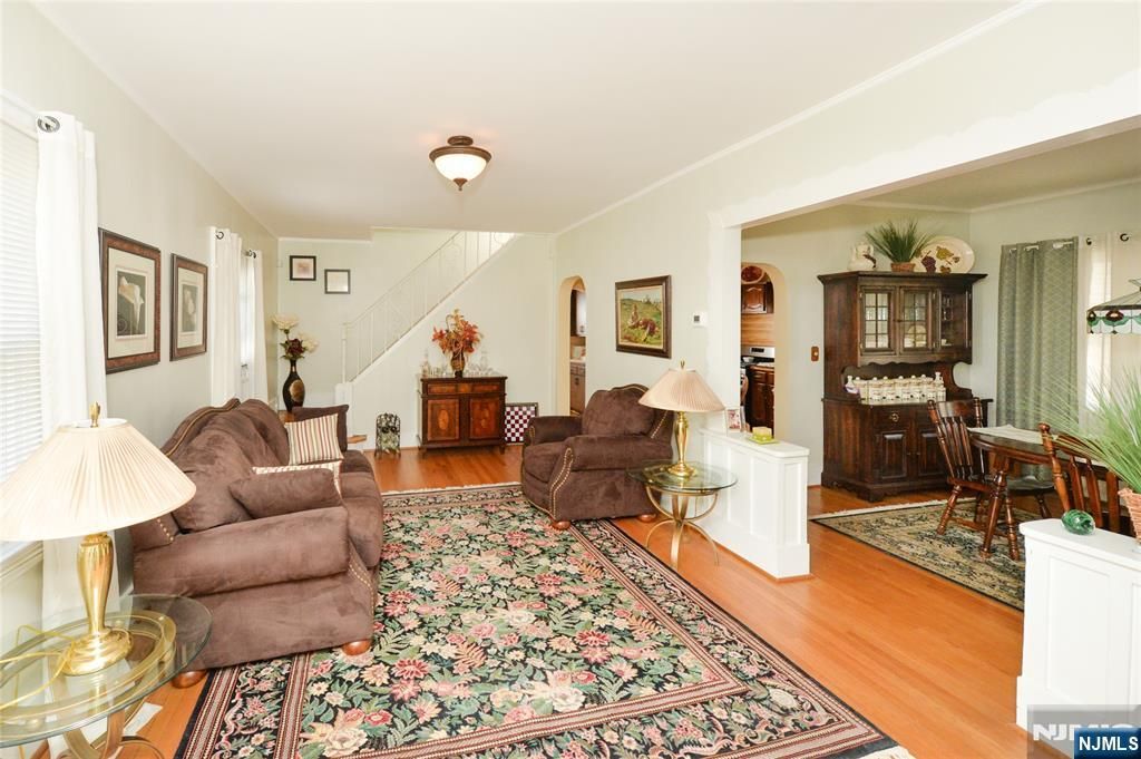 Photo of 132 Catherine Avenue, Saddle Brook, NJ 07663 (MLS # 26010179)