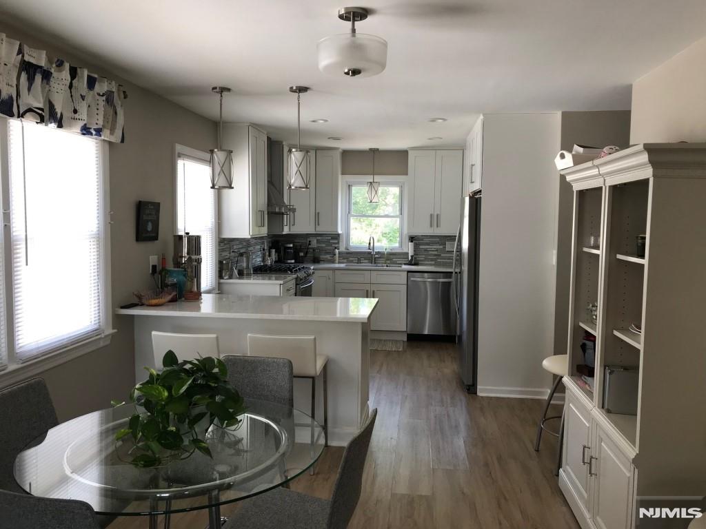 Homes for Sale in Northern NJ | ThisIsRiverEdge.com 211 Walton Street