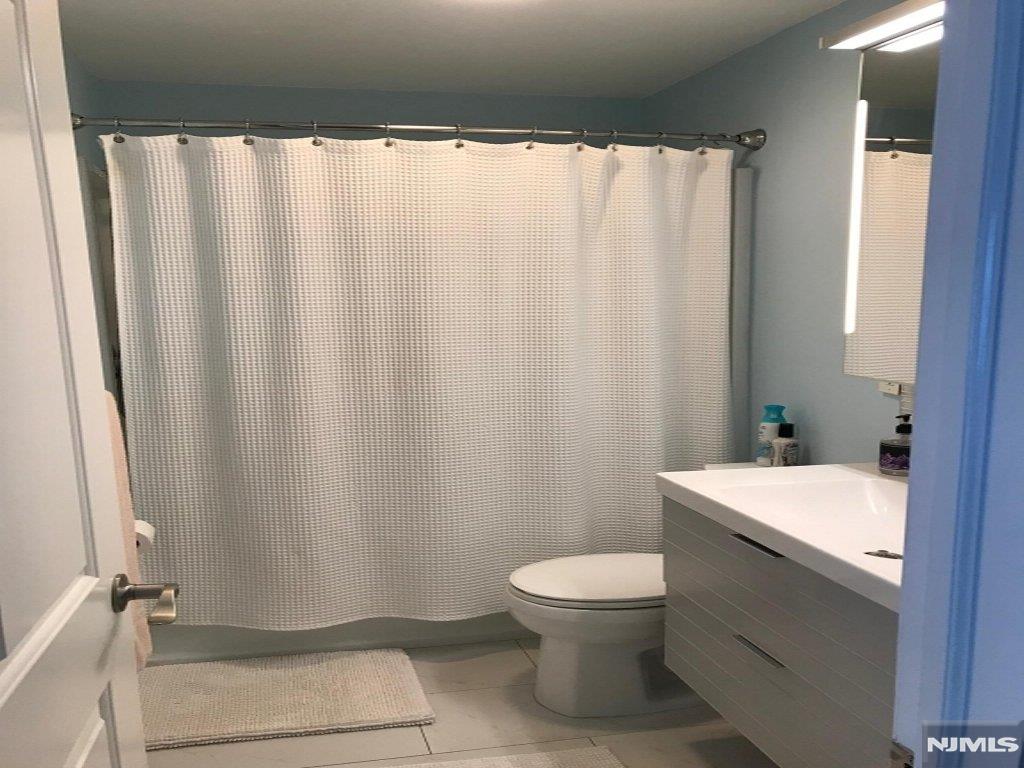 Homes for Sale in Northern NJ | ThisIsRiverEdge.com 211 Walton Street