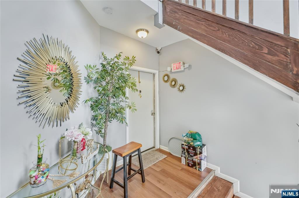 399-401 E 28th Street