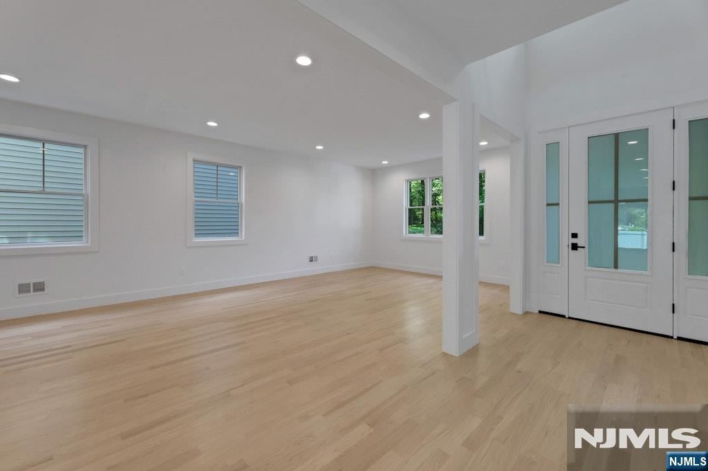 103 Hallberg Avenue