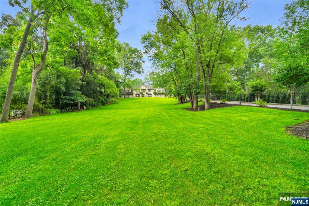 312 Old Tappan Road
