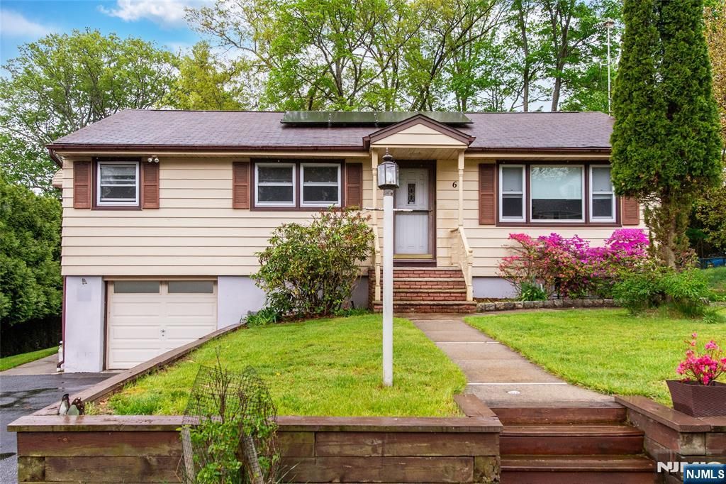 Photo of 64 School Street, North Haledon, NJ 07508 (MLS # 26016483)