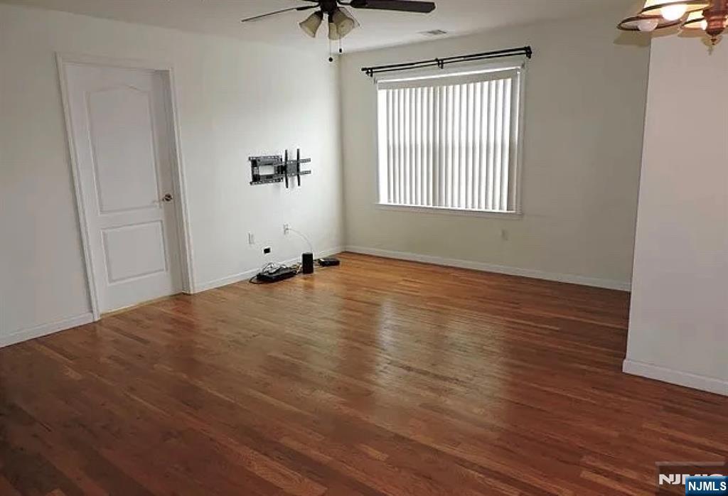 241 Union Street 301